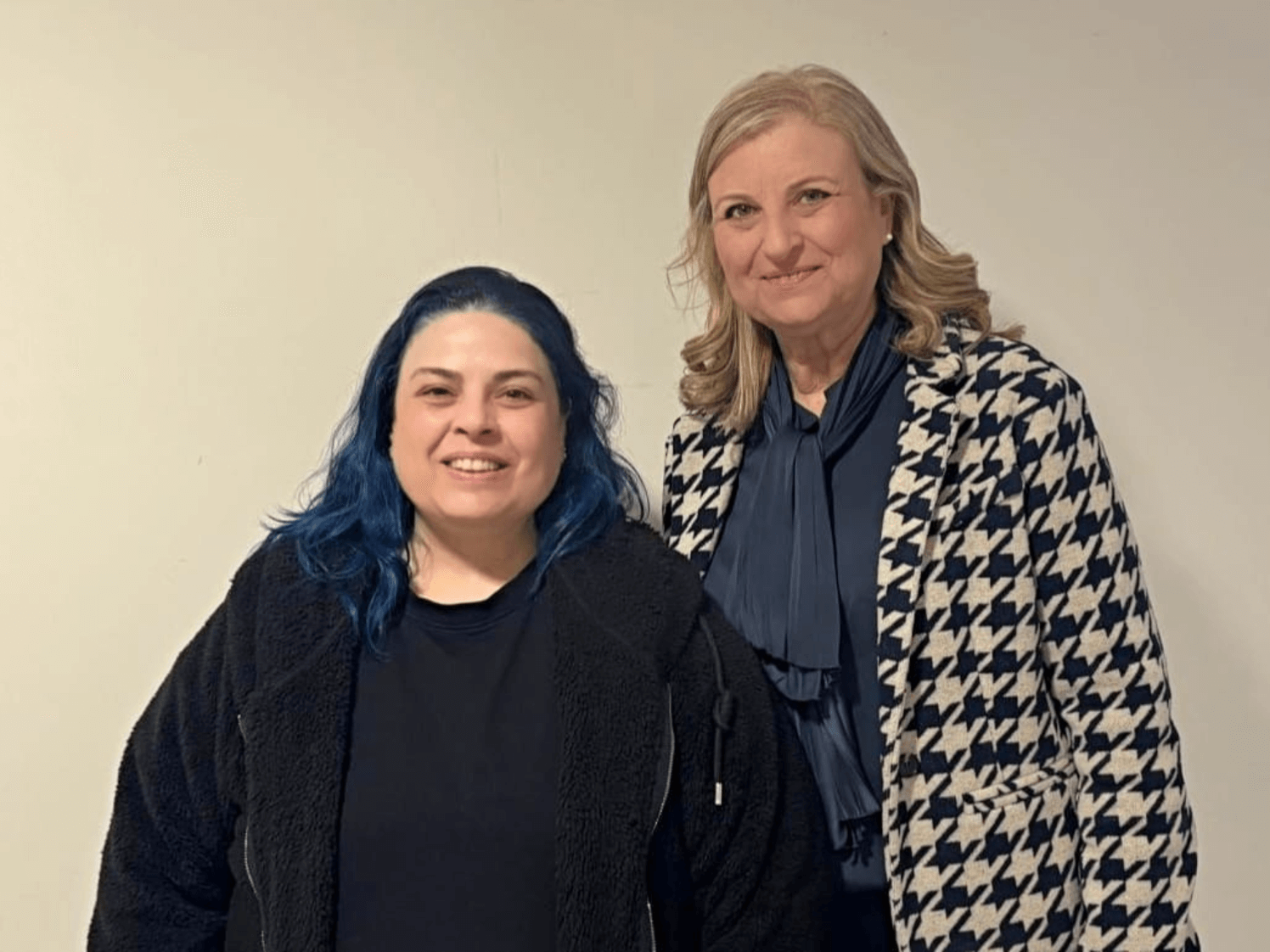 Silvia-Lobo-Asendhi-con-Mercedes-Rodriguez-Consejeria-Salud-Murcia_1496x1122